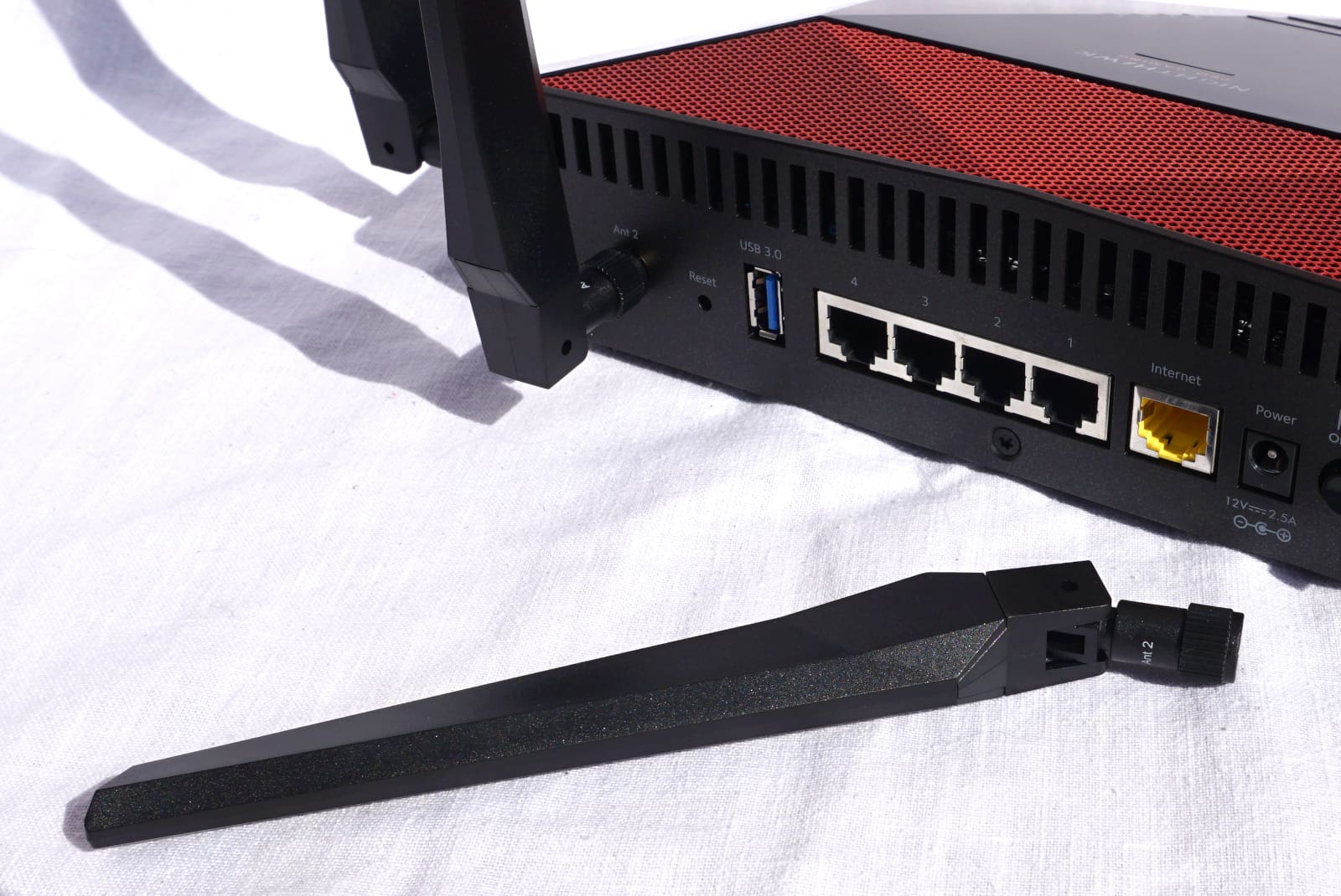 and Comparison Nighthawk NETGEAR XR1000 Our Testing Review: