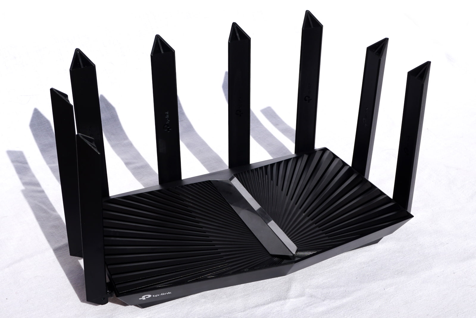 TP-Link Archer AX90 Review: Our Testing and Comparison