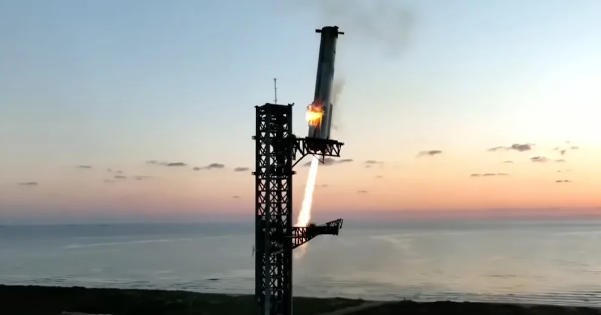 SpaxeX rocket launches